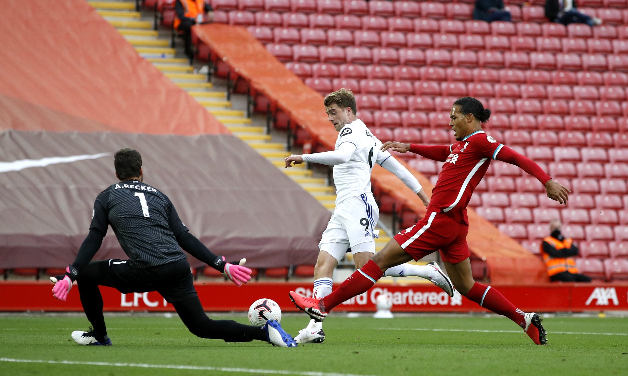 在弹幕里优 在弹幕里优